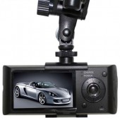 Camera Auto DVR R300 cu Monitor LCD